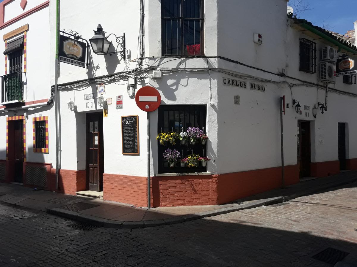 Sleep & Shower In A Typical District Córdoba Eksteriør billede