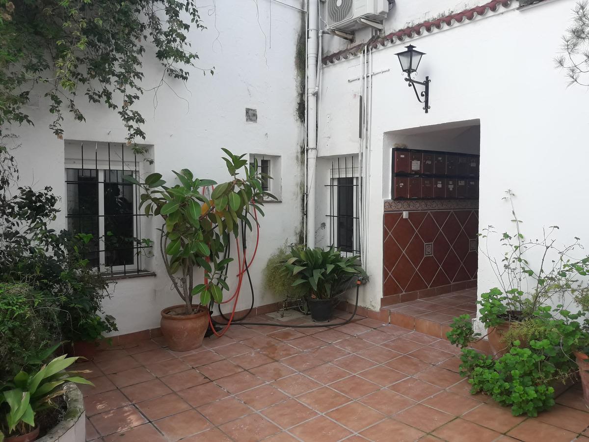 Sleep & Shower In A Typical District Córdoba Eksteriør billede